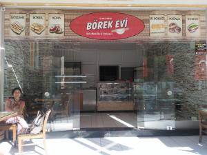 Borek evi