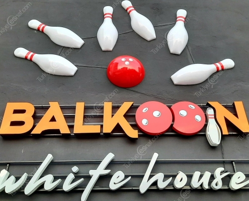 BALKOON CAFE BOWLING