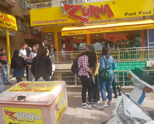 ZURNA FAST FOOD 5