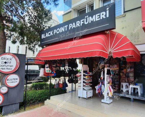 BLACK POINT KOZMETIK VE IC GIYIM MAGAZASI kapak